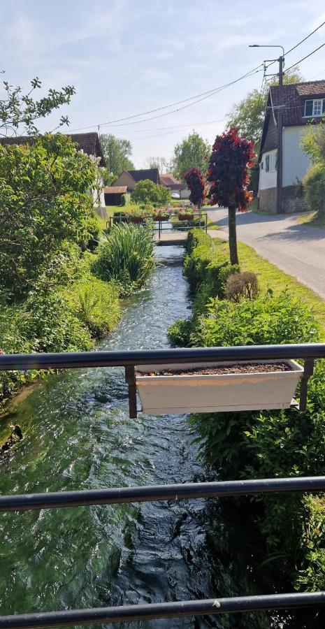 Zen In Loft Bed & Breakfast Embry Exterior foto
